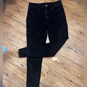 Black American Eagle Skinny Jeans